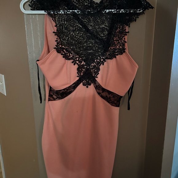 Party dresses - Picture 2 of 2
